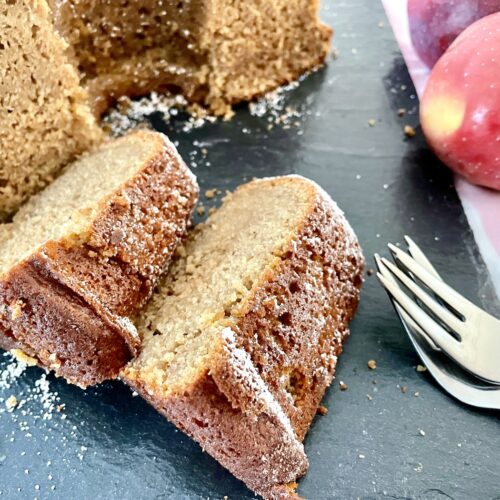 Apfelmus-Joghurt-Gugelhupf Gugelhupf mit Joghurt und Apfelmus 2 500x500 - Apfelmus-Joghurt-Gugelhupf