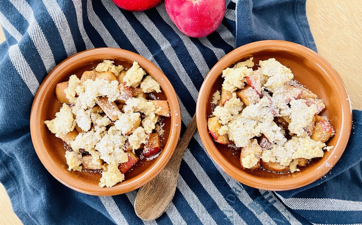 Apple Crumble 2 1170x730 - Apple Crumble