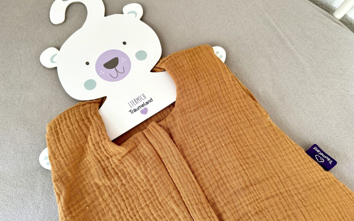 Traeumeland Schlafsack 3 1170x730 - Baby Schlafsack kaufen - Tipps für Eltern
