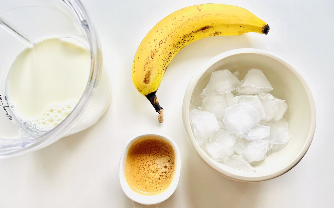 Bananen Eiskaffee 2 1170x730 - Bananen-Eiskaffee selber machen