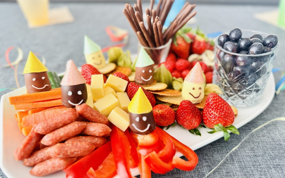 Lustige Schokokuesse 8 1170x730 - Bunte Snackplatte für Kinder