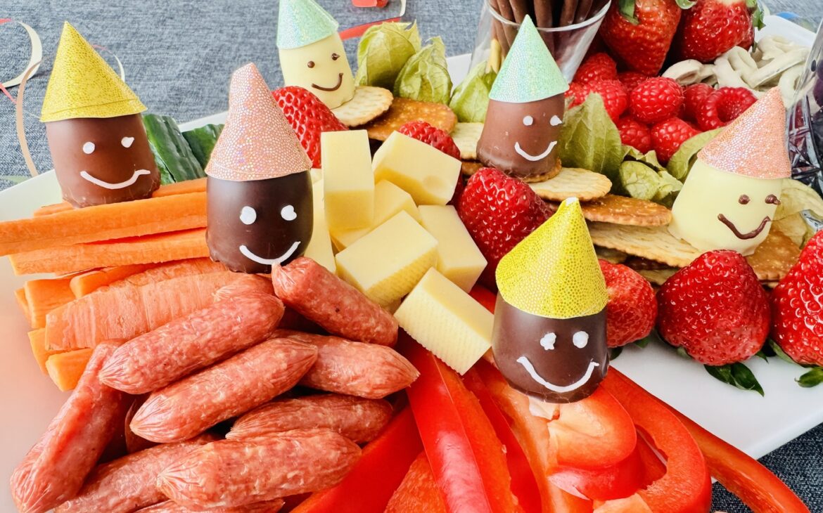 Lustige Schokokuesse 5 1170x730 - Bunte Snackplatte für Kinder