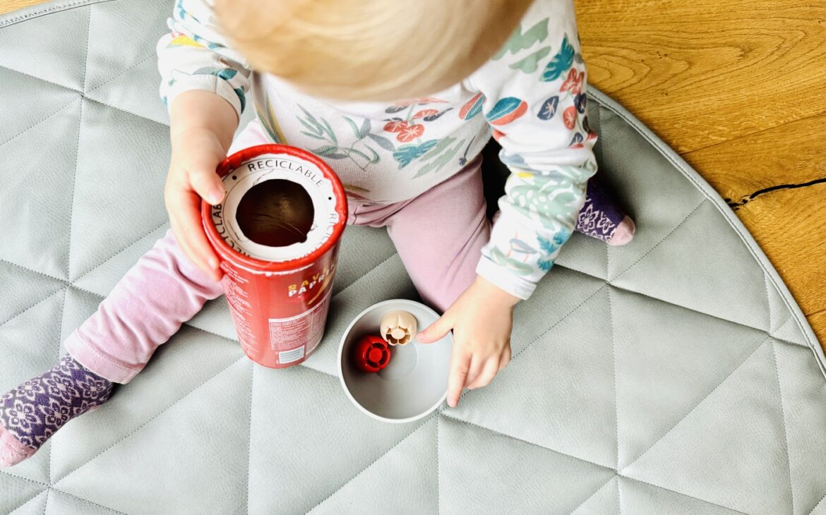 Dosen-Spiel mit Quetschie-Deckeln basteln Dosen Spiel Quetschie Deckel 1 1170x730 - Dosen-Spiel mit Quetschie-Deckeln basteln