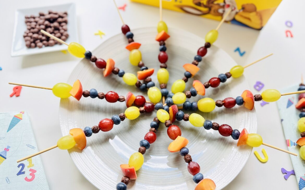 Schulanfang Fingerfood Obstspiesse 2 1170x730 - Essen zum Schulanfang: Kreative Fingerfood-Idee zur Einschulung