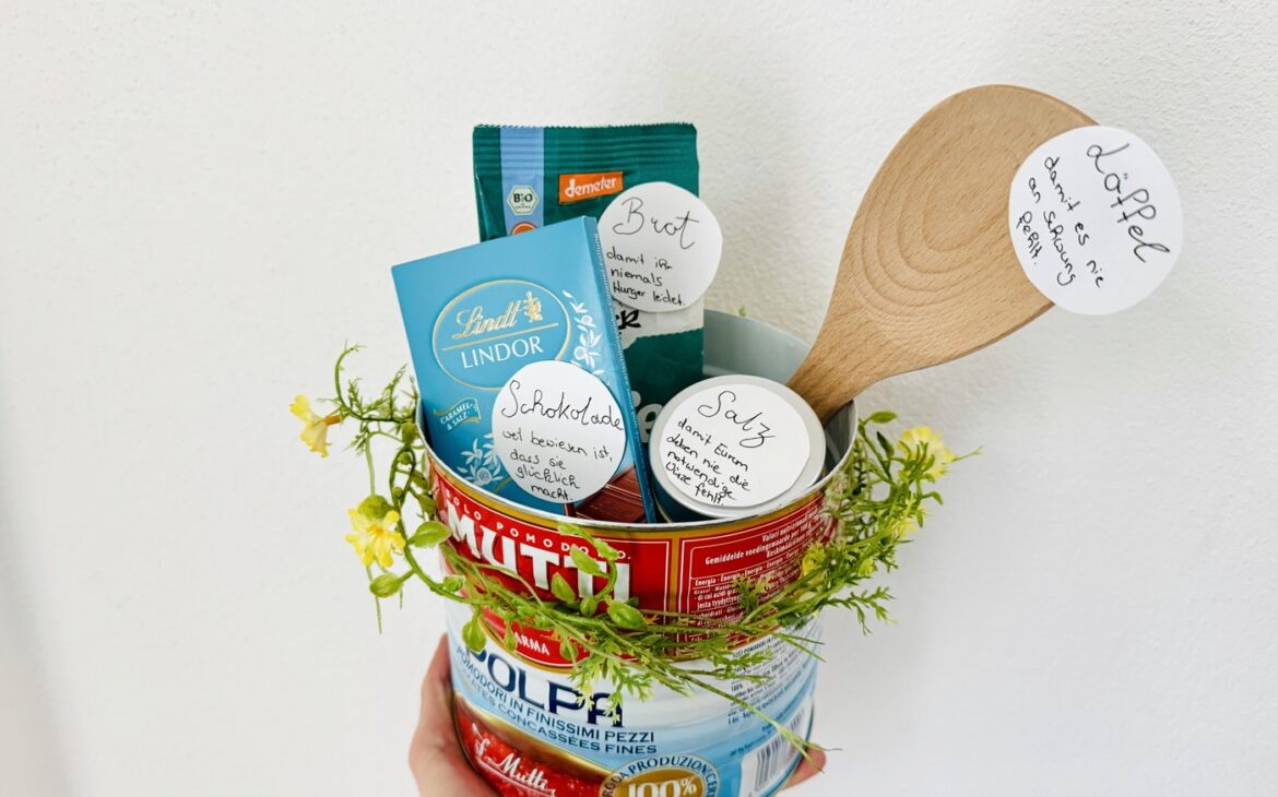 Geschenk Einzug Haus 5 1170x730 - Geschenk zum Einzug