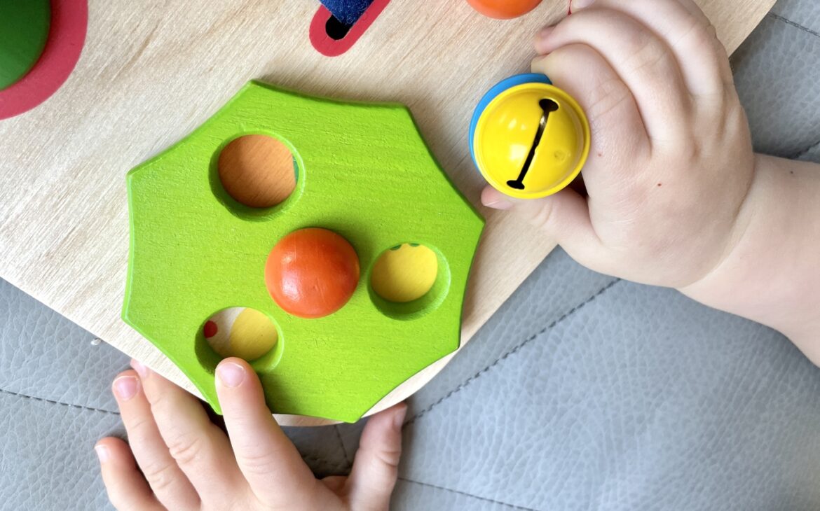 Motorikspielzeug für Babys fördert die Entwicklung Motorikspielzeug Baby 6 1170x730 - Motorikspielzeug für Babys fördert die Entwicklung