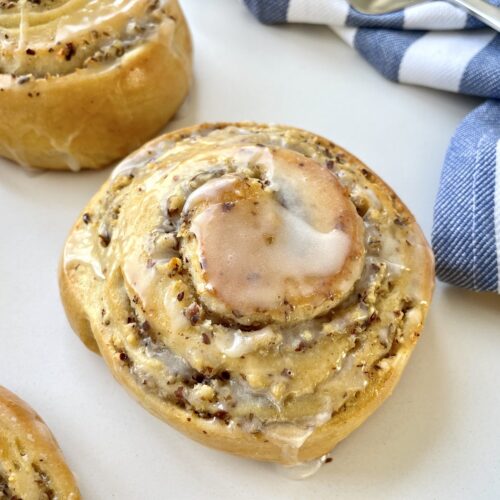 nussschnecken backen 6 500x500 - Nussschnecken besser als vom Bäcker