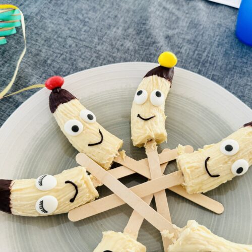 Schokobananen für Kinder Schokobananen fuer Kinder 7 500x500 - Schokobananen für Kinder