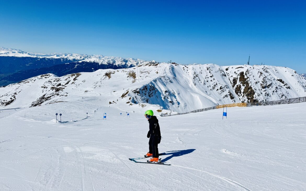 Plose Skifahren mit Kindern Suedtirol 1 1170x730 - Skigebiet Plose in Südtirol: Der perfekte Skiurlaub für Familien