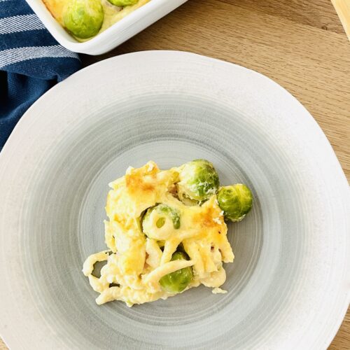 Spaetzleauflauf mit Rosenkohl und Kasseler 1 500x500 - Spätzleauflauf mit Rosenkohl und Kasseler