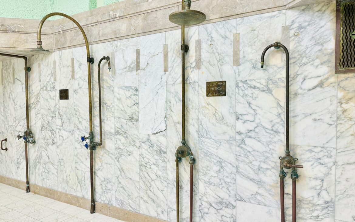 Stadtbad Strassburg Les Bains Municipaux de Strasbourg 6 1170x730 - Straßburg erleben: Entspannung im historischen Stadtbad „Bains Municipaux de Strasbourg“