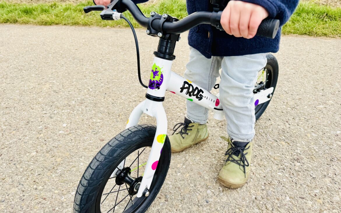 Tipps Laufrad fahren lernen Frog Bikes Tadpole Laufrad 11 1170x730 - Tipps Laufrad fahren lernen