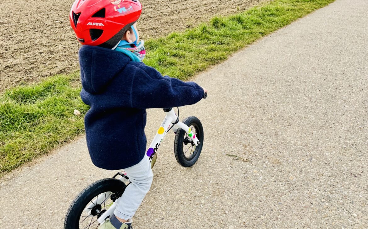 Tipps Laufrad fahren lernen Frog Bikes Tadpole Laufrad 5 1170x730 - Tipps Laufrad fahren lernen