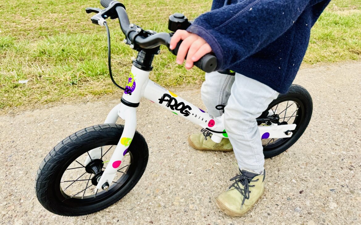Tipps Laufrad fahren lernen Frog Bikes Tadpole Laufrad 3 1170x730 - Tipps Laufrad fahren lernen