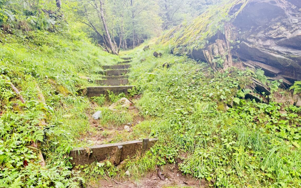 Wasserfall in Vergeletto: Geheimtipp im Onsernonetal Wasserfall Vergeletto Onsernonetal 7 1170x730 - Wasserfall in Vergeletto: Geheimtipp im Onsernonetal