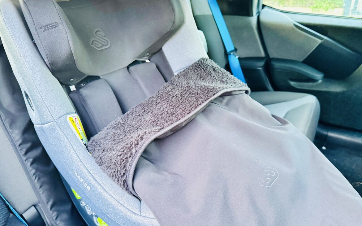Sicher Autofahren Winter 1 1170x730 - Winterliche Sicherheit im Auto: Tipps für sicheres Autofahren mit Kindern