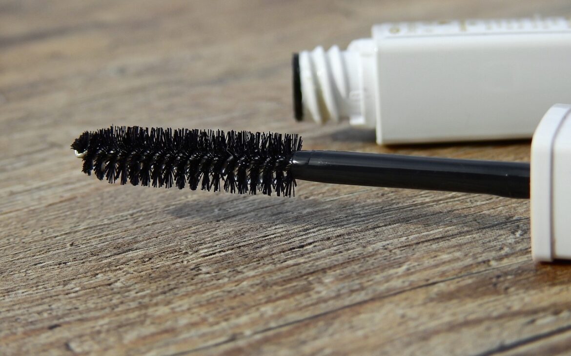 Mascara kaufen 1 1170x730 - Wodurch zeichnet sich eine gute Mascara aus?