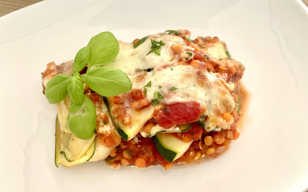 Zucchini Lasagne mit Linsen 1 1170x730 - Zucchini-Lasagne mit Linsen